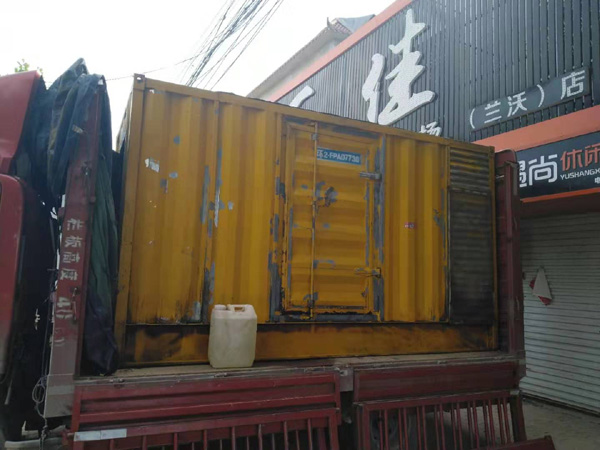 南川发电机组功率与使用时间之间的关系