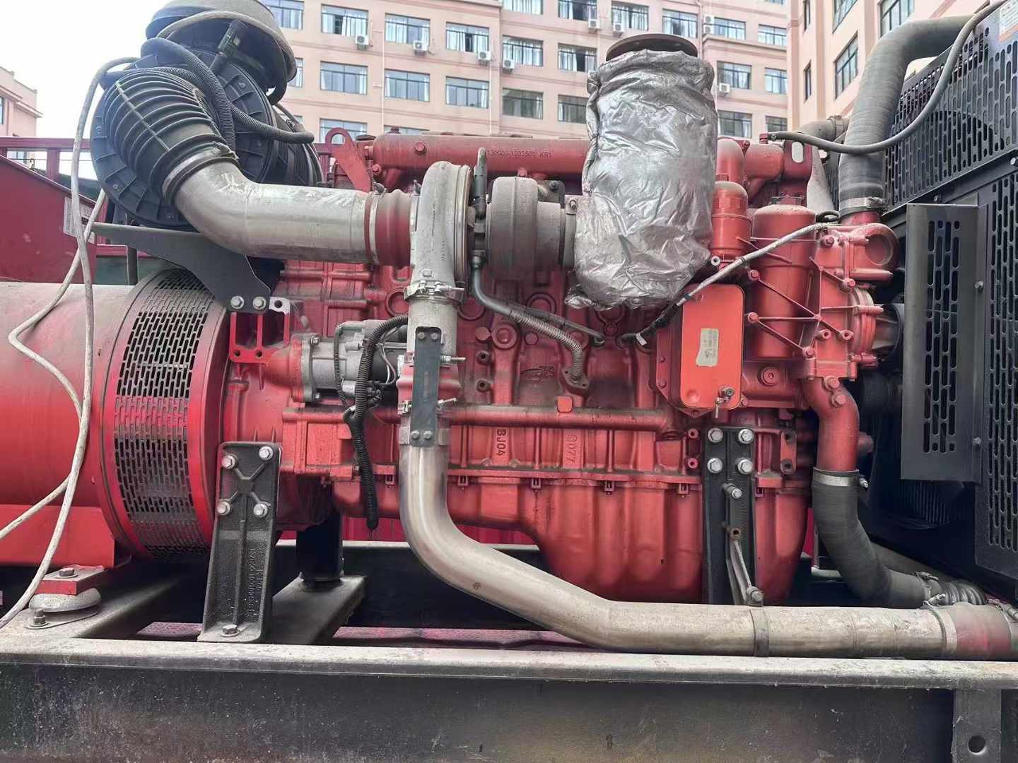 南川如何选择适合 600kW 柴油发电机组的过载保护器？