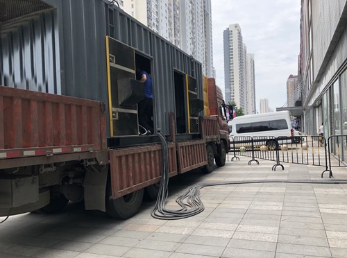 南川柴油发电机空气滤清器在不同季节的更换周期是否有差异？