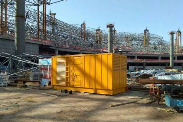 南川发电机出租如何判断空气滤清器是否需要更换？